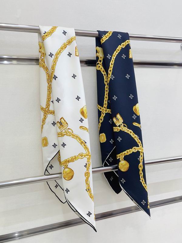 New scarf 0606f